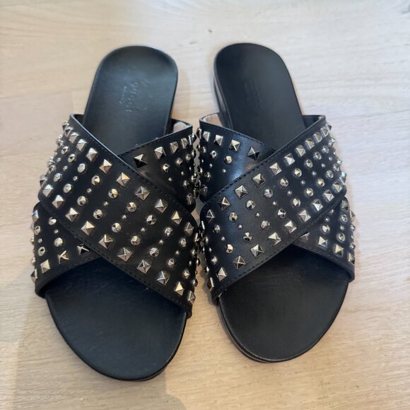Gucci Vacchetta Austin Nero Sandals - Picture 1 of 9